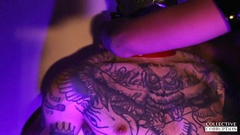 A Close-Up Look At The Intense Bondage Scene Between Ravyn Alexa And Heavybondage4life