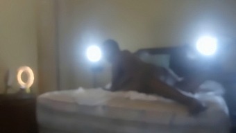 Milf'S Amateur Pussy Gets Pleasured By Ebony Babe