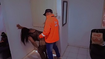 A Submissive Woman Wears Erotic Lingerie And Gets Fucked By The Delivery Man In A Hidden Camera Video